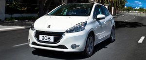 Fotos_e_informacoes_Peugeot_208_2015_4