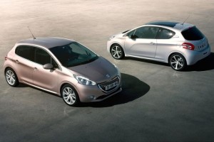 Fotos_e_informacoes_Peugeot_208_2015_6