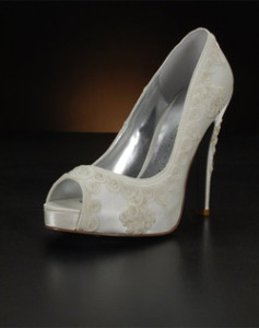 Dicas e modelos de sapato de noiva 11