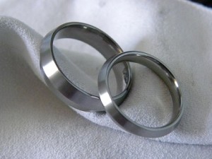 Modelo de anel de compromisso namoro 13