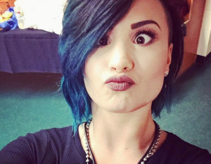 Fotos e Imagens da Cantora Demi Lovato 4