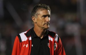 Edgardo Bauza nao vai ser mais o tecnico do SPFC 2