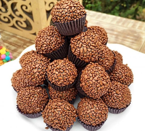 como fazer brigadeiro